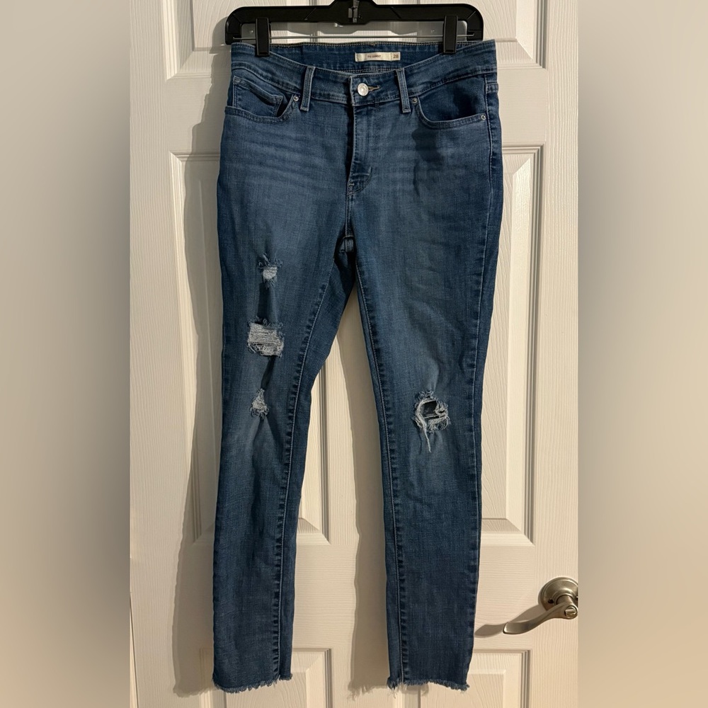 Levi's‎ Blue Skinny 711 Distressed Jeans